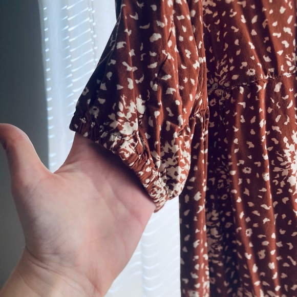 Knox Rose Floral Tunic Blouse - Picture 5 of 6